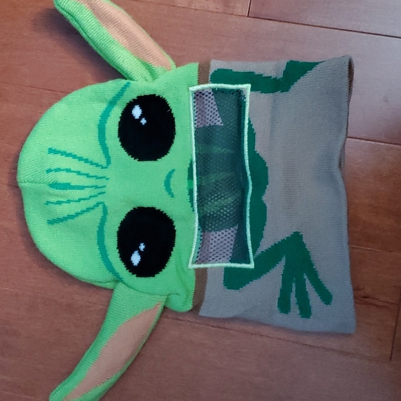 MANDALORIAN Hat - Picture 3 of 5